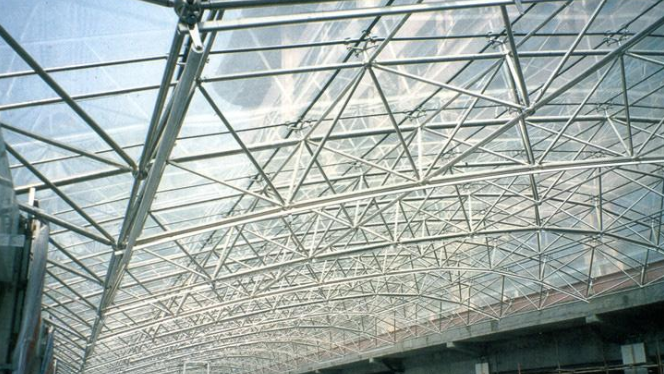 鹰潭网架公司的彩色压型钢板的吊装方法有哪些